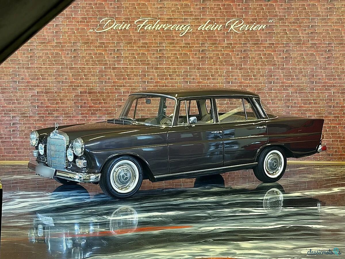 1967' Mercedes-Benz 200D photo #5