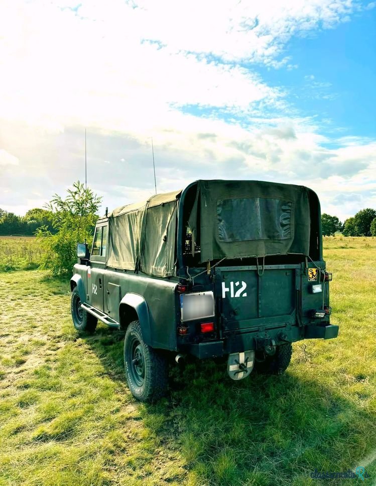 1971' Land Rover Defender photo #2