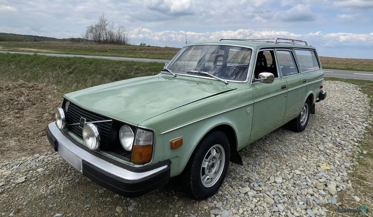 1976' Volvo 245 photo #1