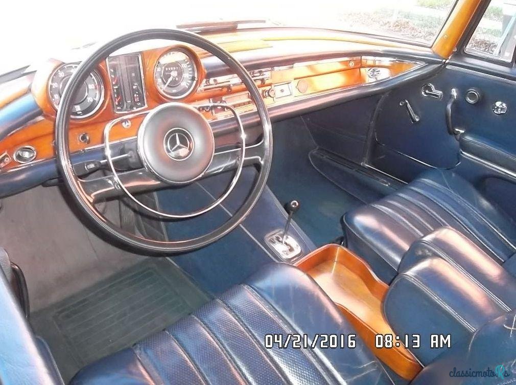 1967' Mercedes-Benz 250 photo #3