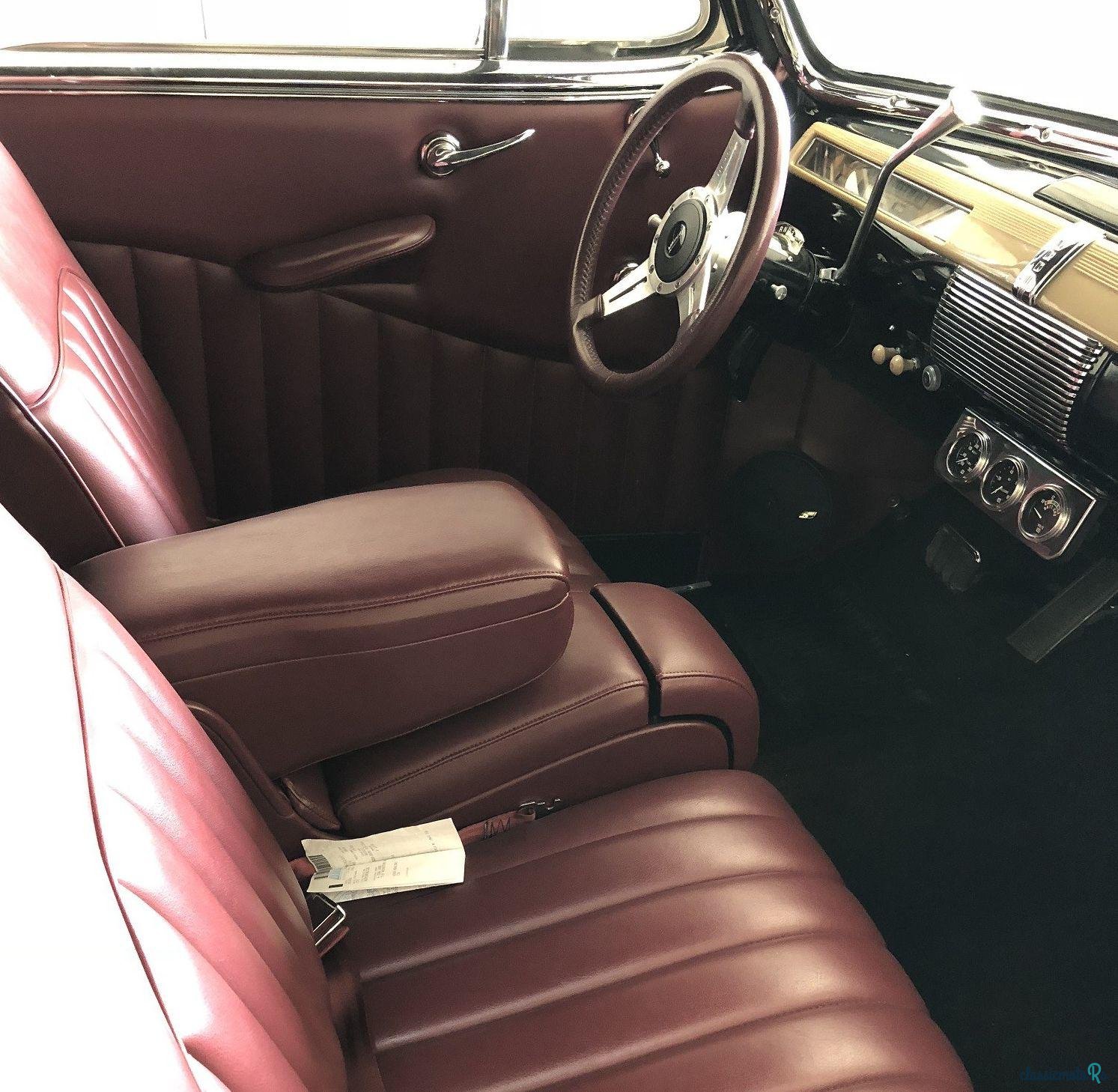 1941' Ford Super Deluxe photo #3