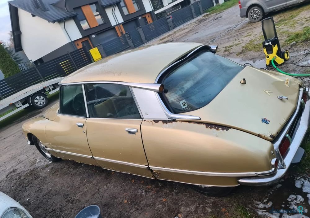 1960' Citroen DS photo #6