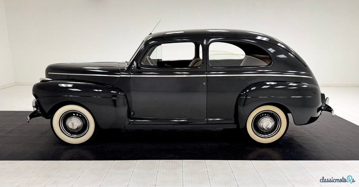 1941' Ford Tudor photo #2