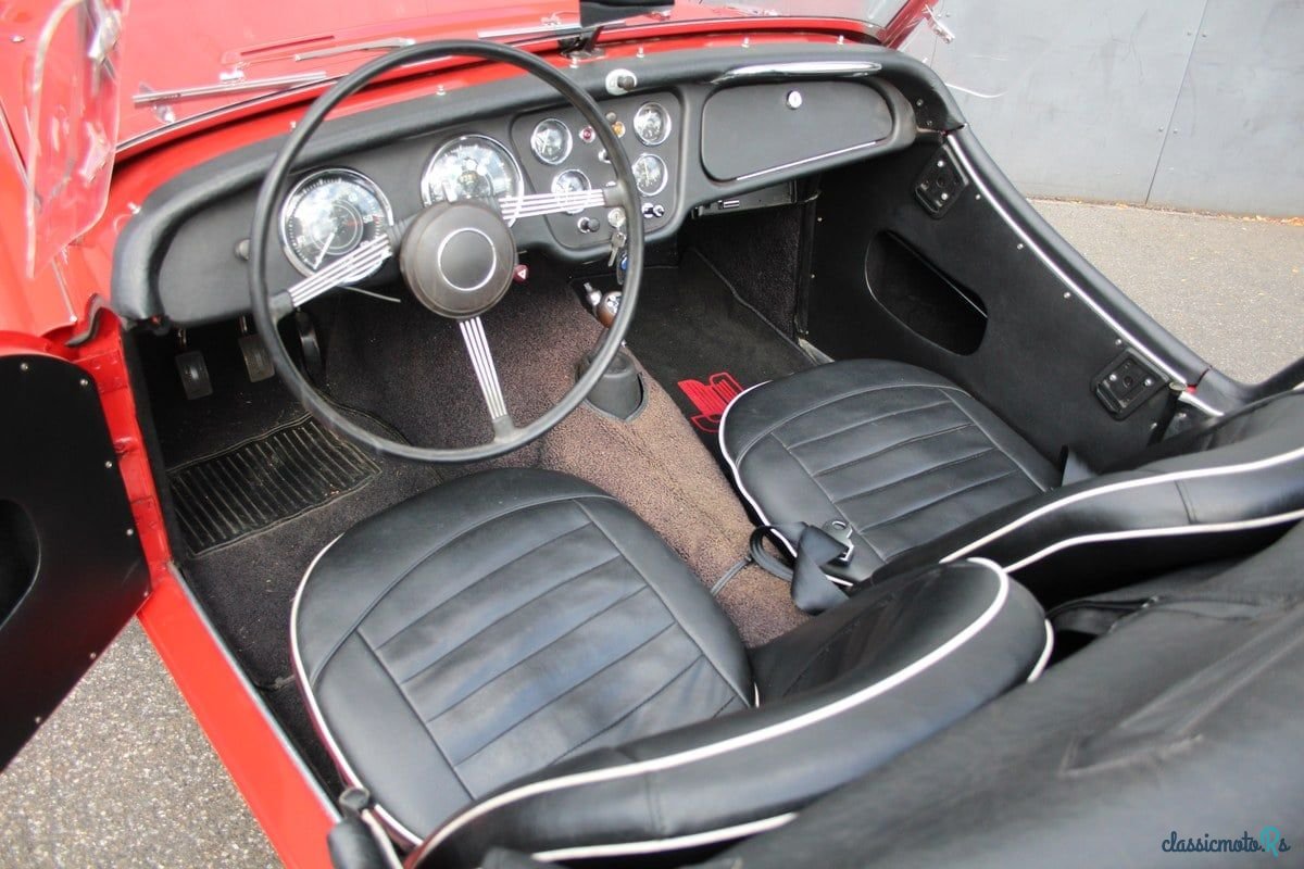 1959' Triumph TR3 photo #3