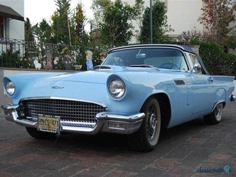 1957' Ford Thunderbird photo #2