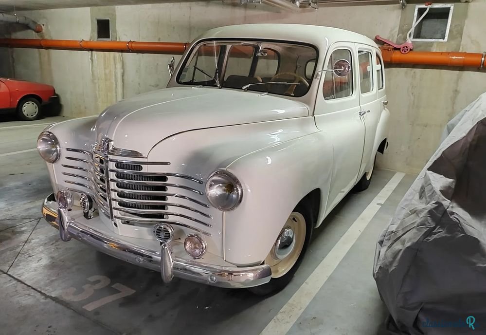 1952' Renault Colorale photo #6