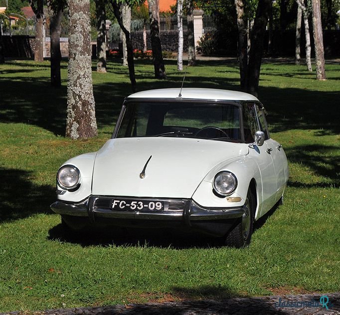 1966' Citroen Id 19 P Confort photo #1