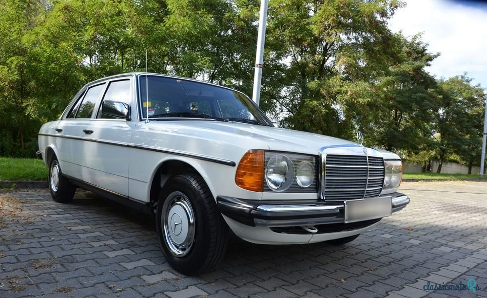 1980' Mercedes-Benz W123 photo #2
