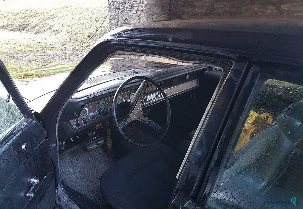 1974' Dodge 3700 photo #3