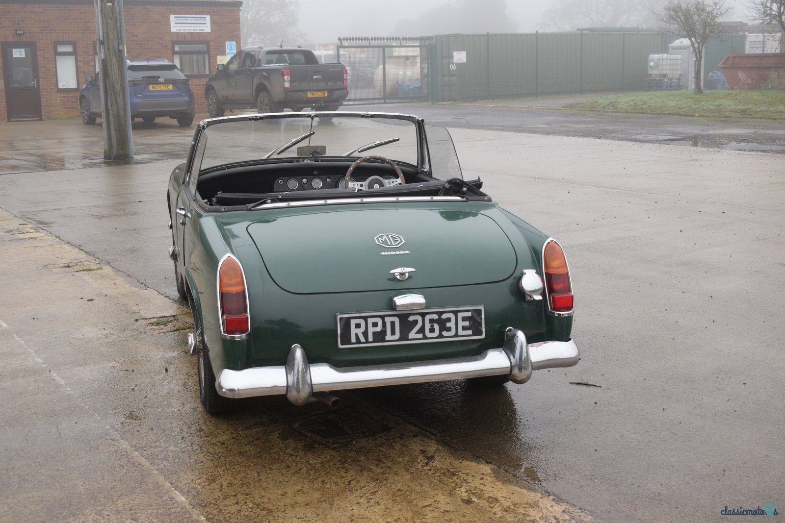 1967' MG Midget photo #4