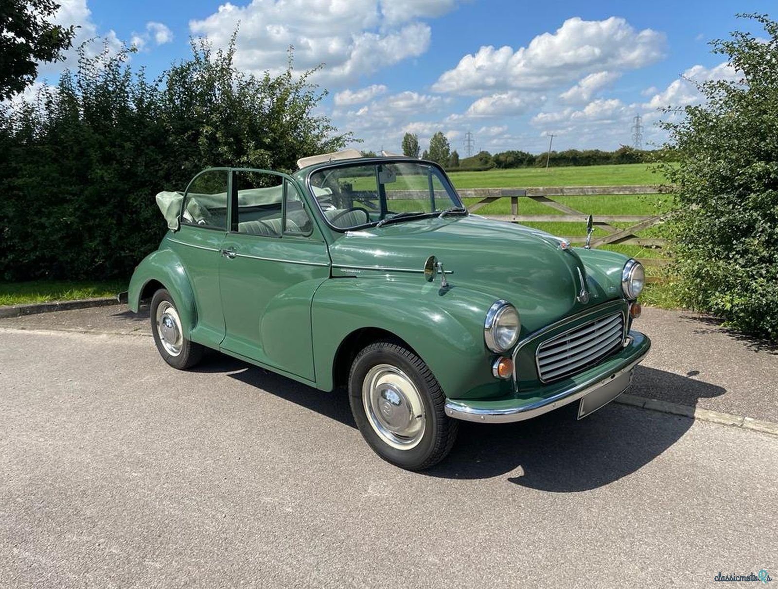 1968' Morris Minor photo #1