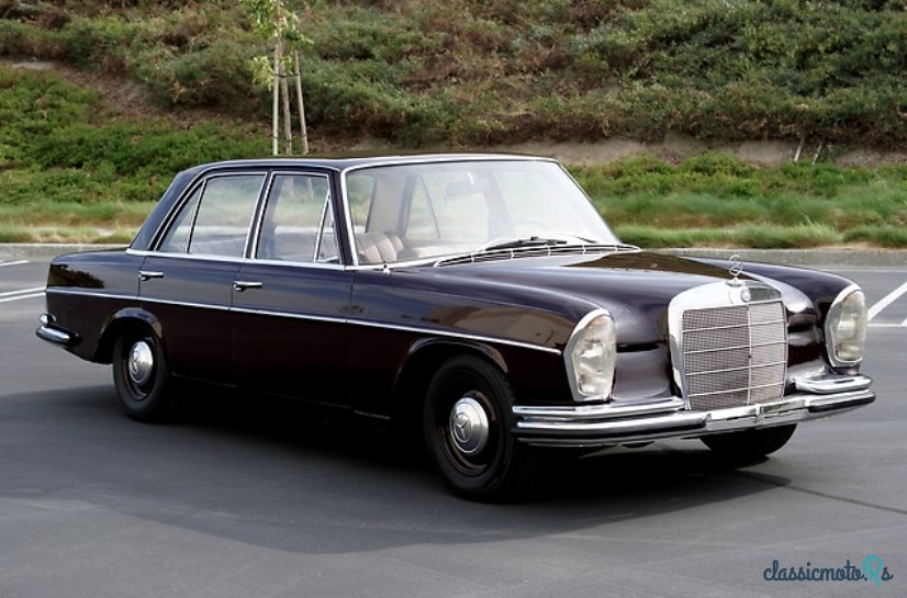 1968' Mercedes-Benz 250 photo #1