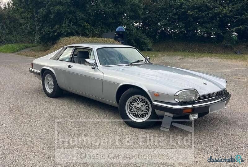 1990' Jaguar XJS photo #6