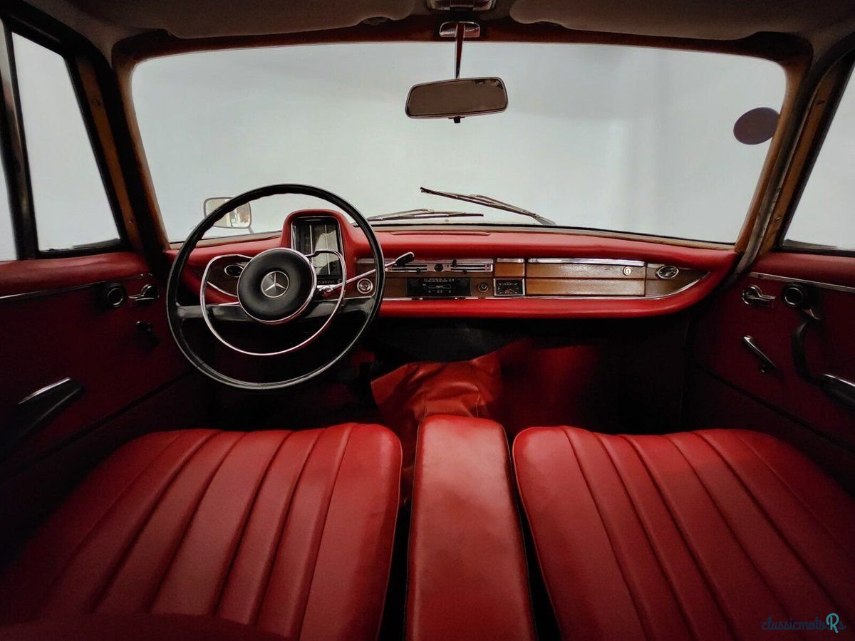 1964' Mercedes-Benz 220 photo #5