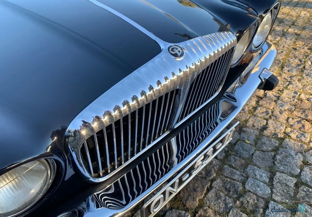 1974' Jaguar Daimler Sovereign 4.2 photo #5