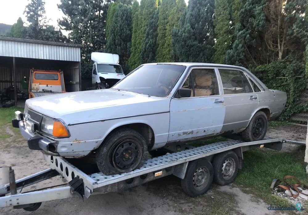 1978' Audi 100 Avant 2.1 L 5E photo #2