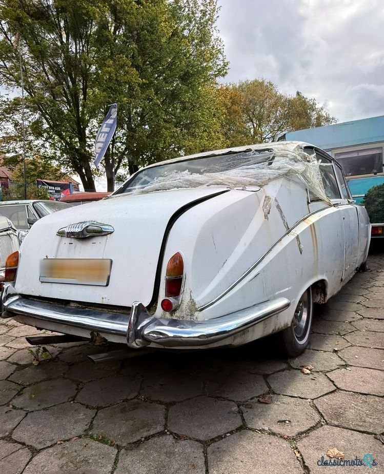 1972' Daimler DS420 photo #2