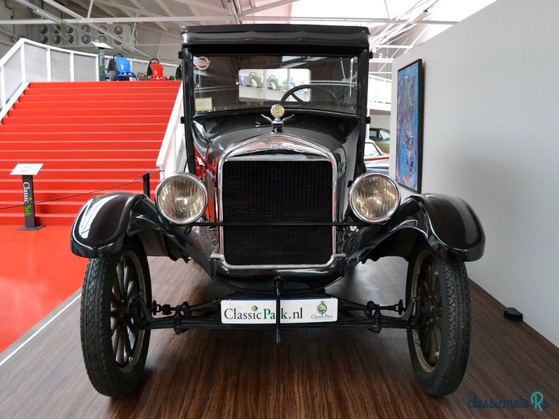 1924' Ford T-Model photo #2