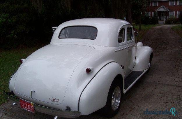 1939' Chevrolet Master photo #2
