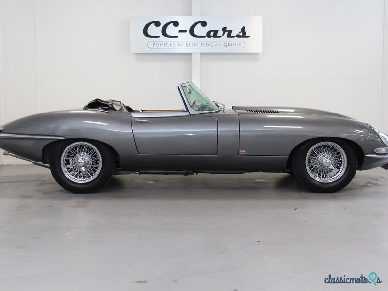 1963' Jaguar E-Type photo #2