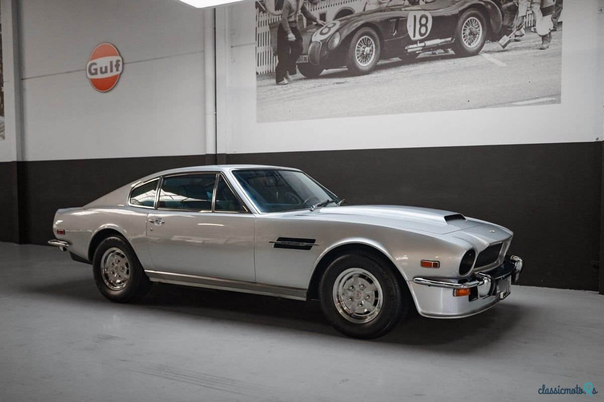 1978' Aston Martin V8 photo #2