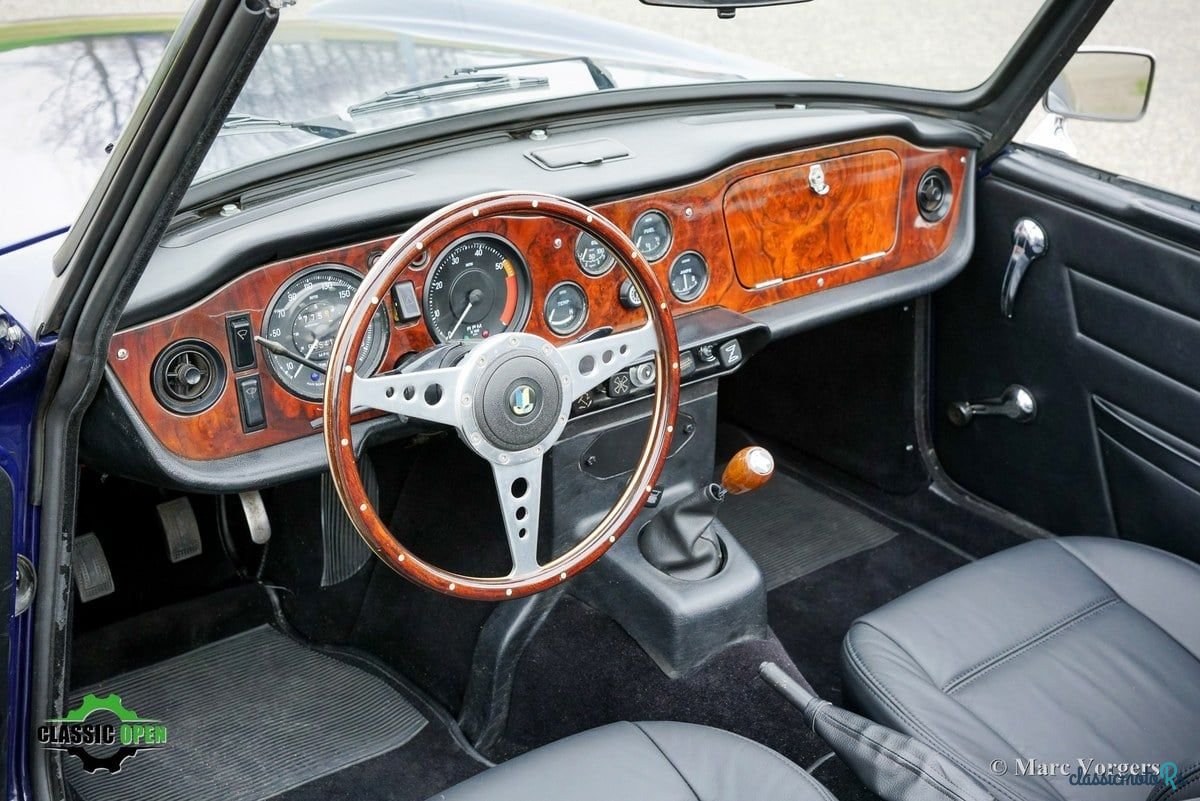 1972' Triumph TR6 photo #5