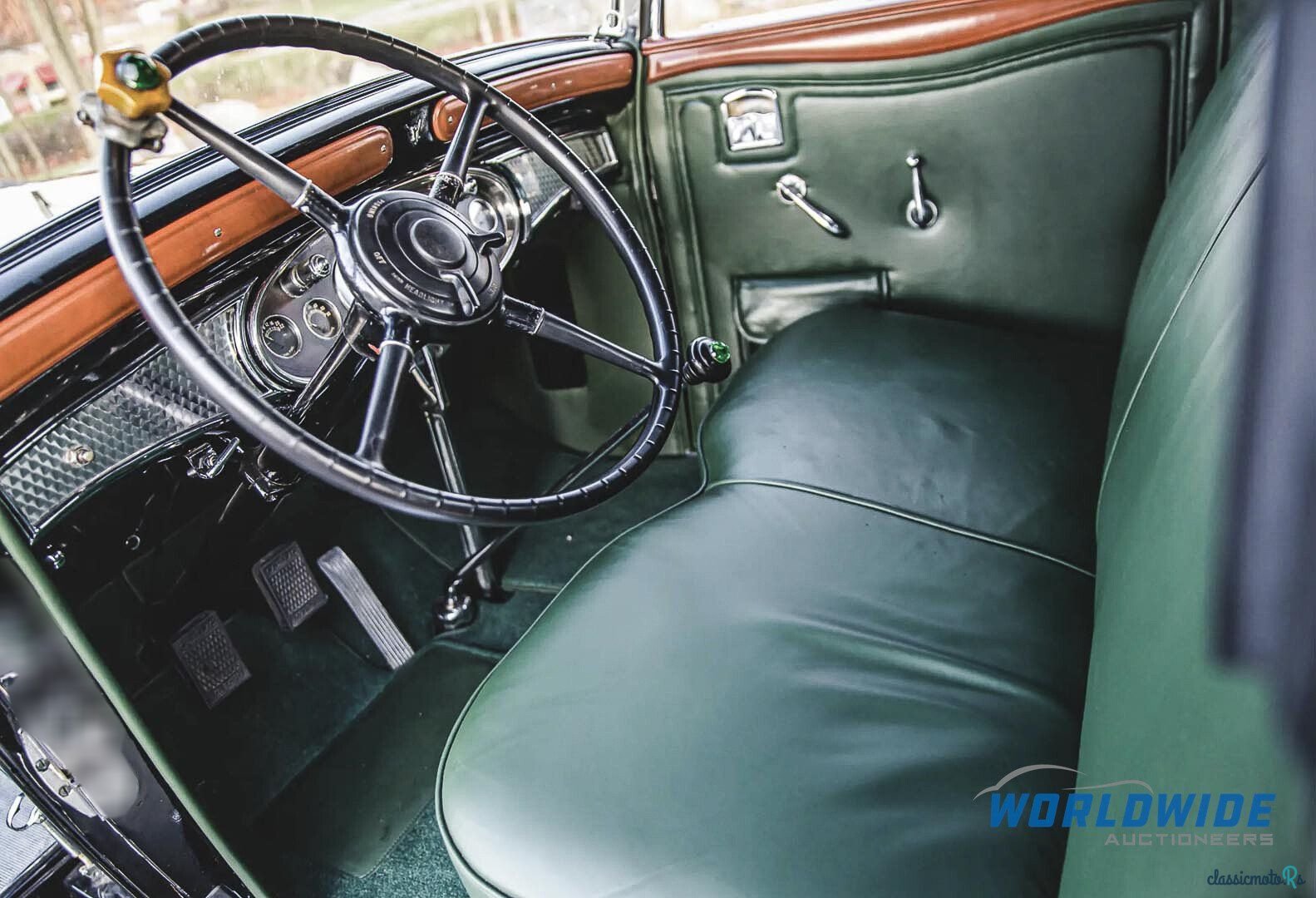 1931' Cadillac Series 370A photo #3