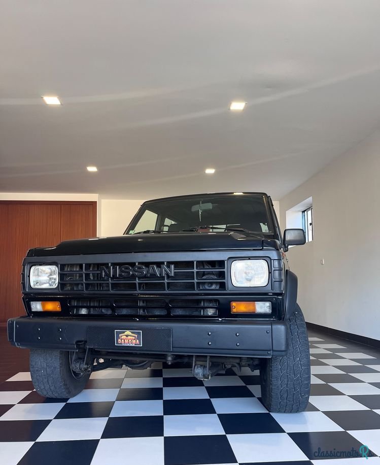 1988' Nissan Patrol photo #1