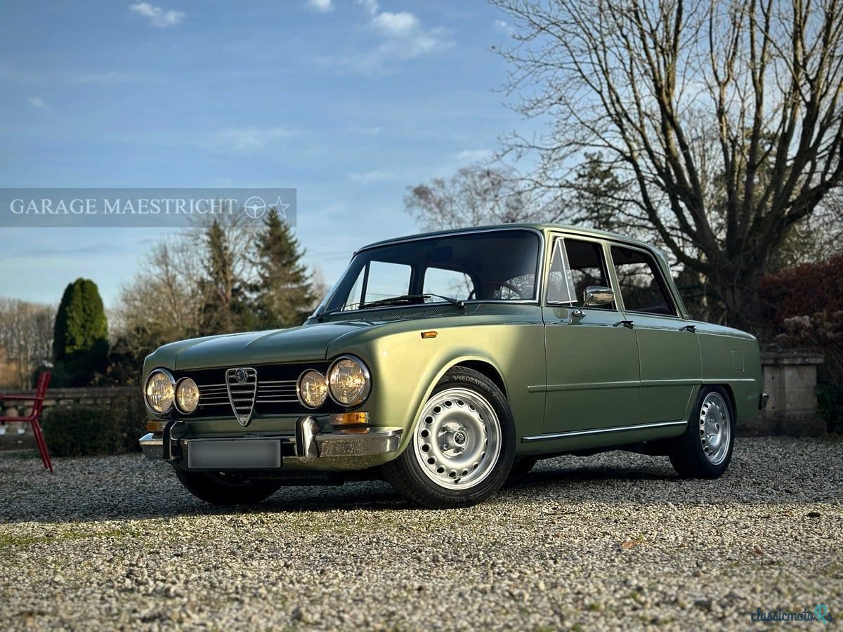 1974' Alfa Romeo Giulia photo #1