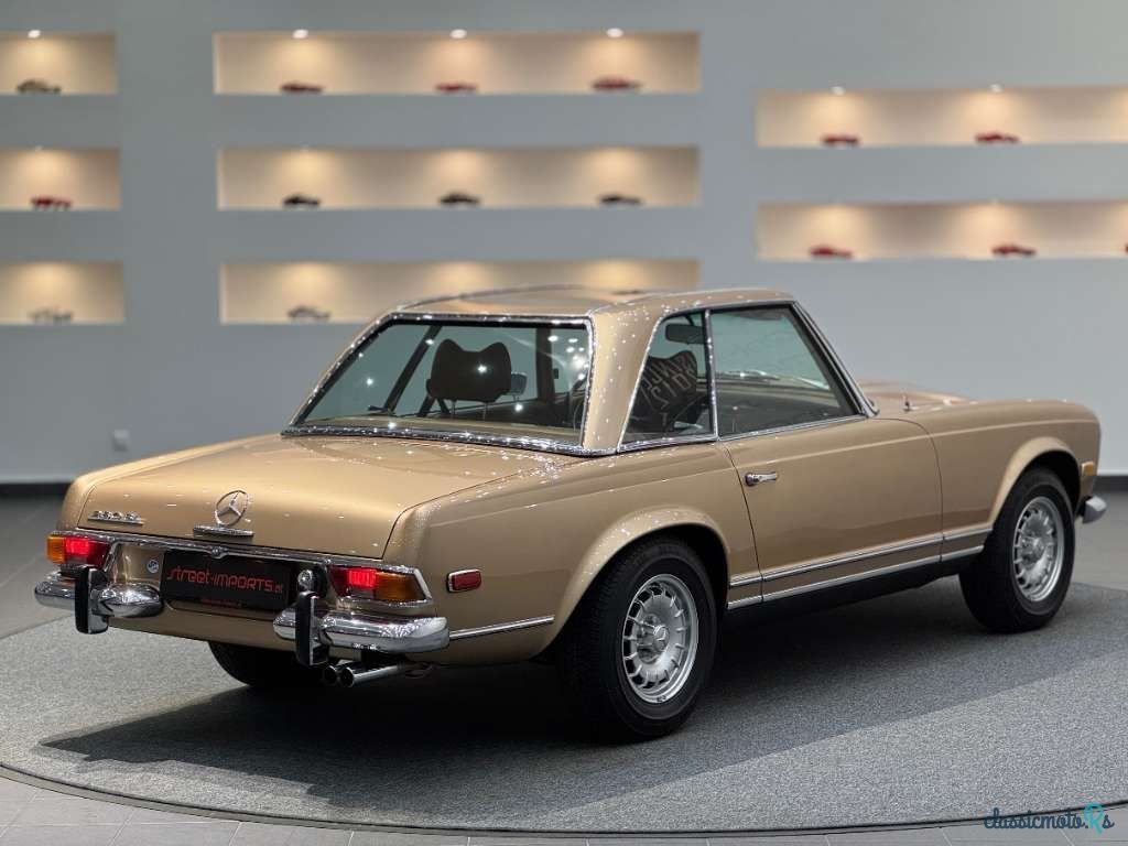 1971' Mercedes-Benz 280 photo #3