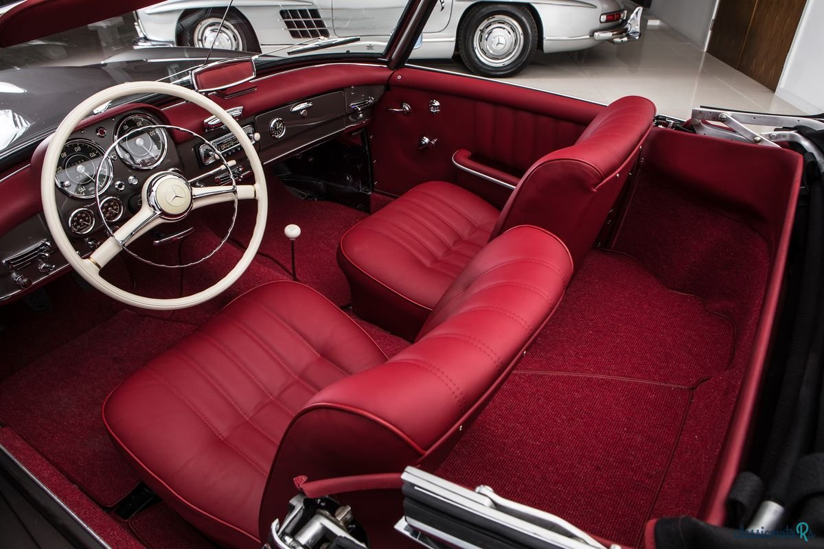 1960' Mercedes-Benz Sl Class photo #2