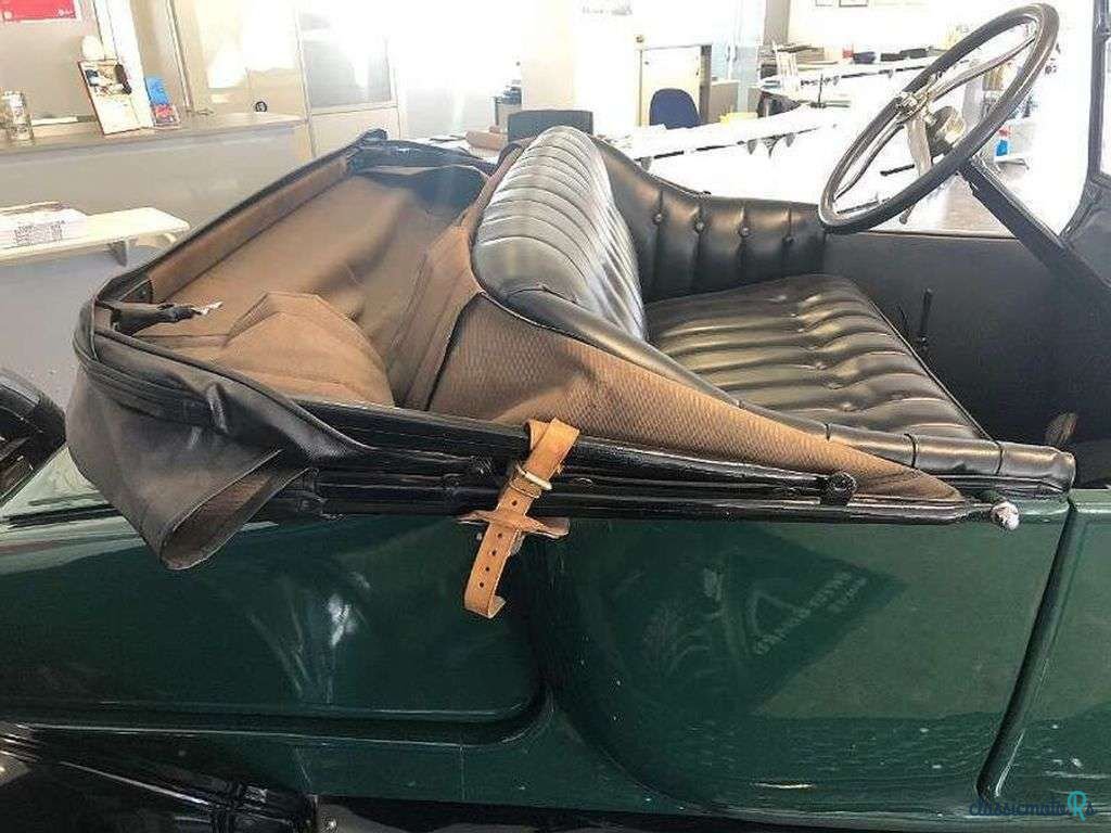 1923' Ford photo #6