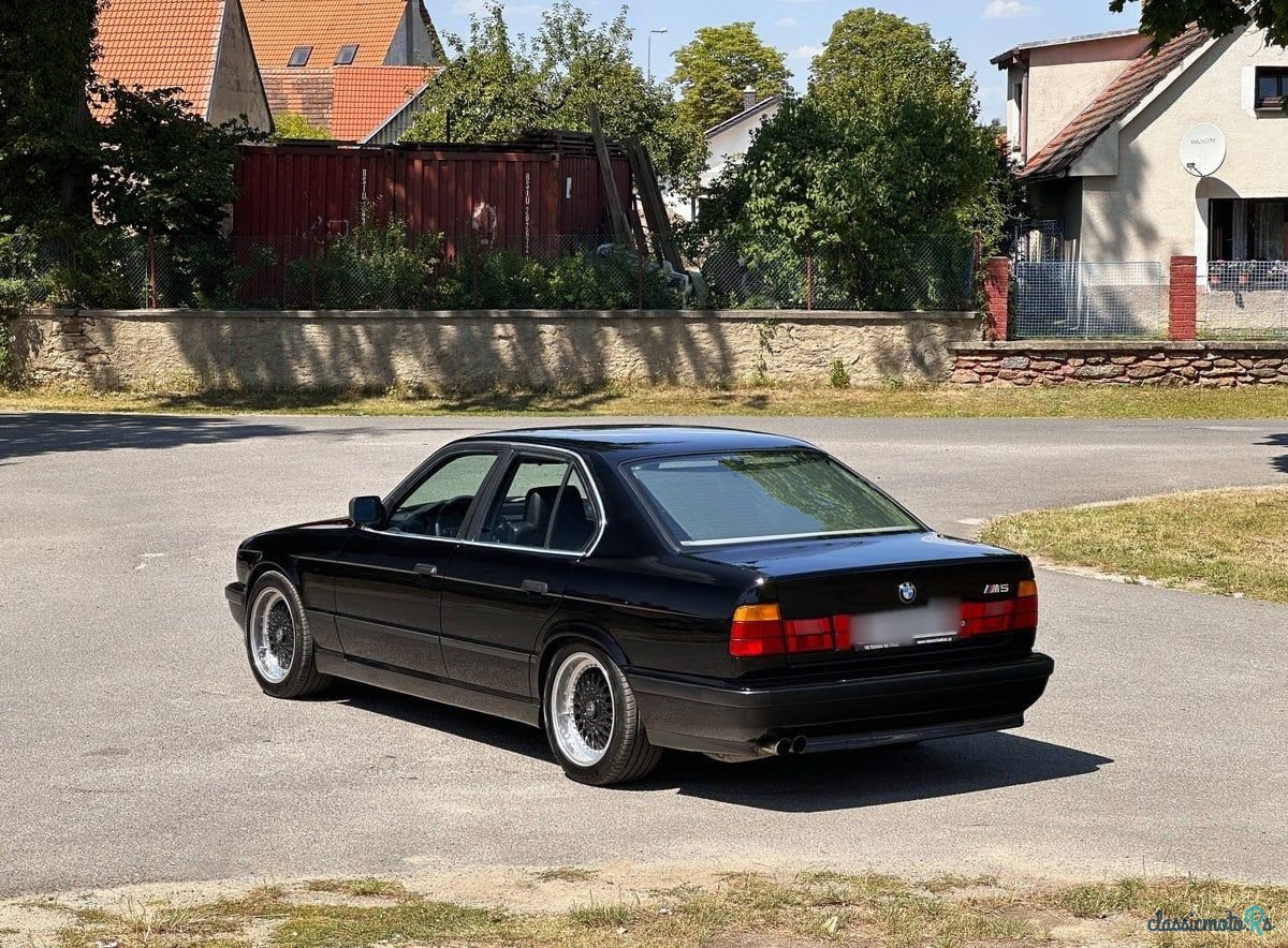 1989' BMW M5 photo #5