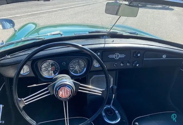 1967' MG MGB photo #5