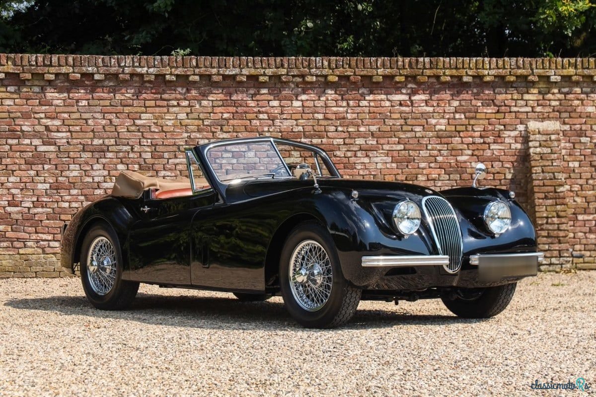 1953' Jaguar Xk120 photo #2