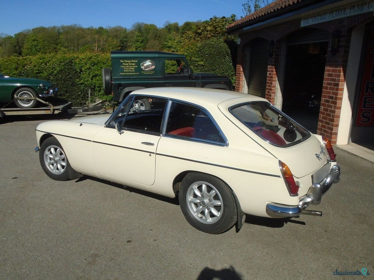 1968' MG MGB photo #3