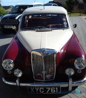 1957' MG Magnette Zb photo #3
