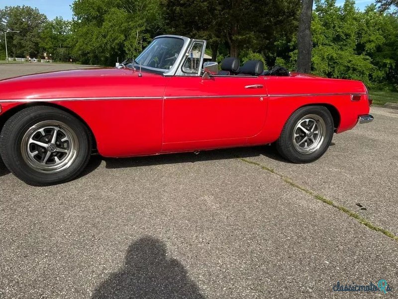 1977' MG MGB photo #5