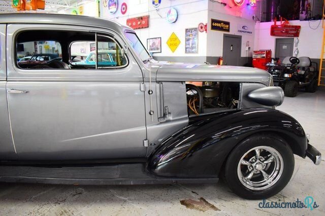 1937' Chevrolet Master Deluxe photo #6