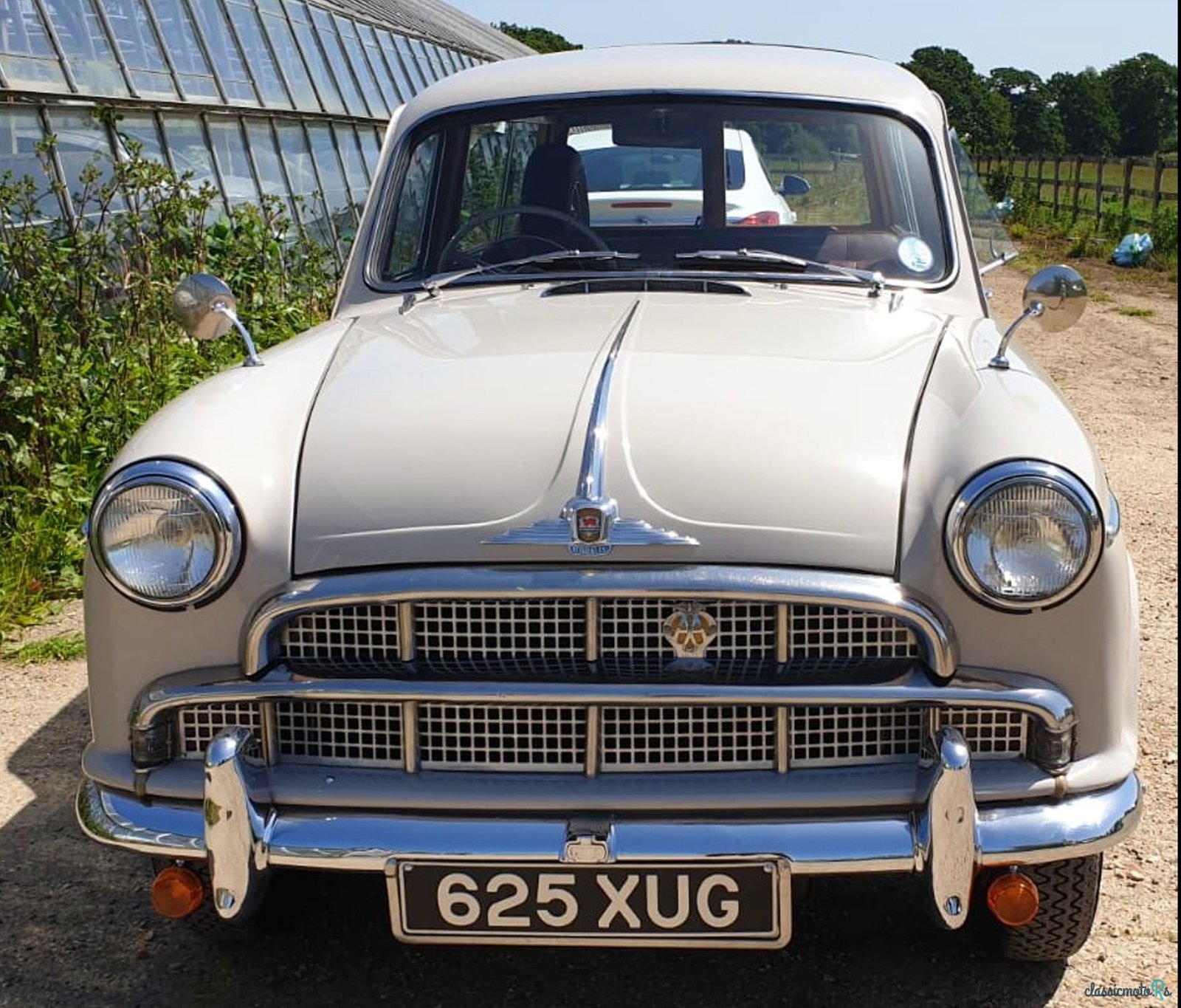 1956' Morris Traveller photo #1