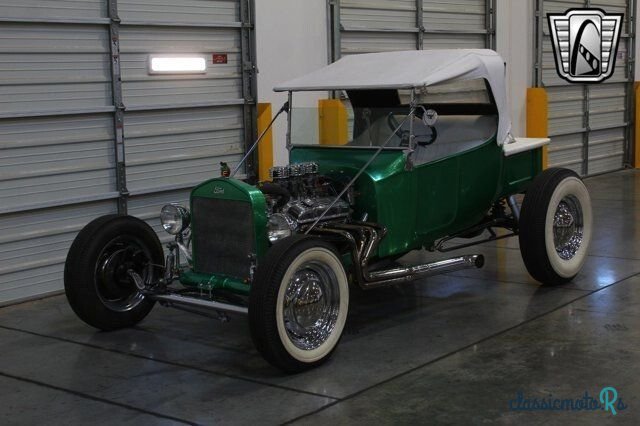 1923' Ford photo #2
