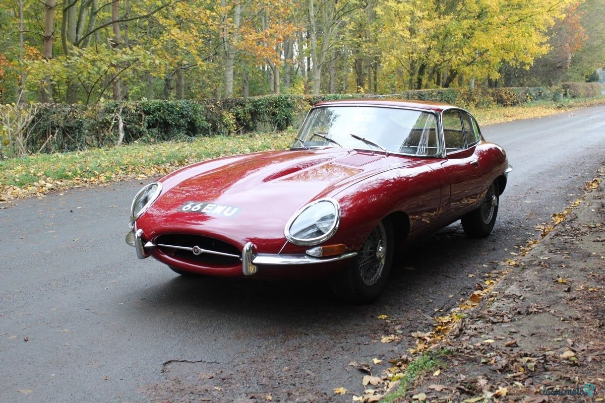 1968' Jaguar E-Type photo #3