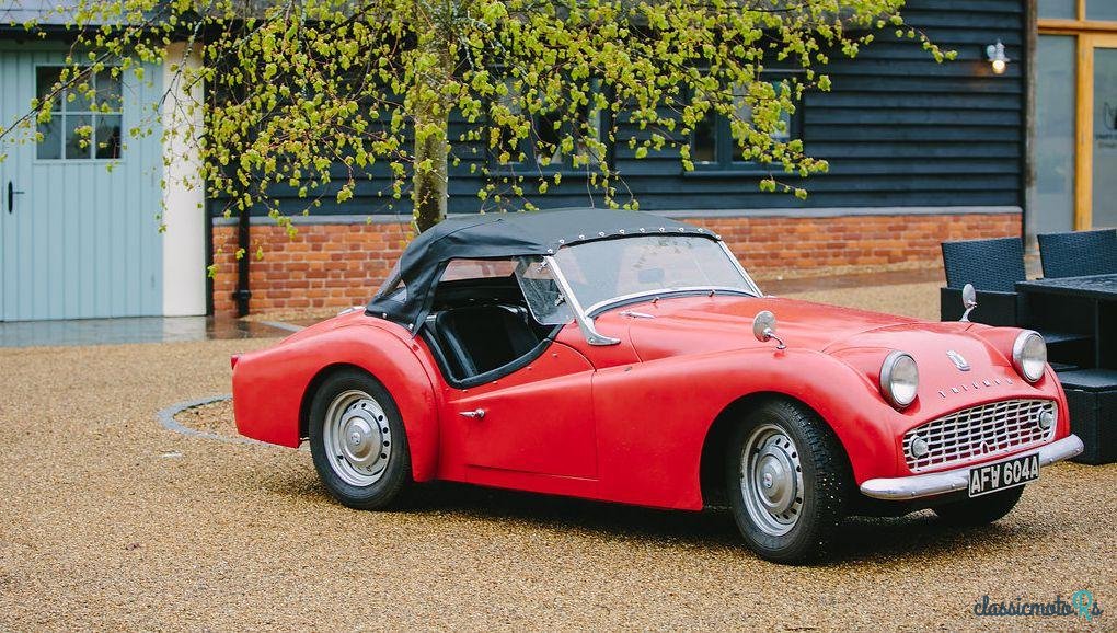 1963' Triumph TR3 B photo #4