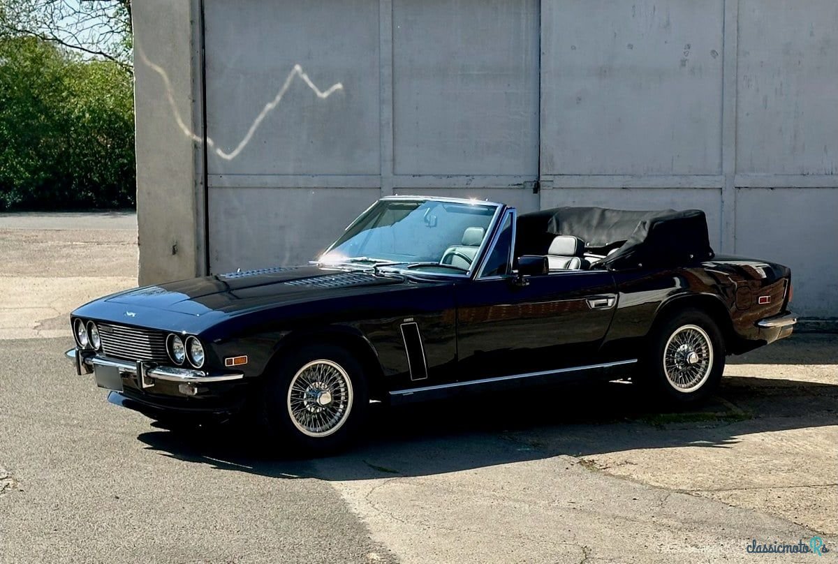 1975' Jensen Interceptor photo #5