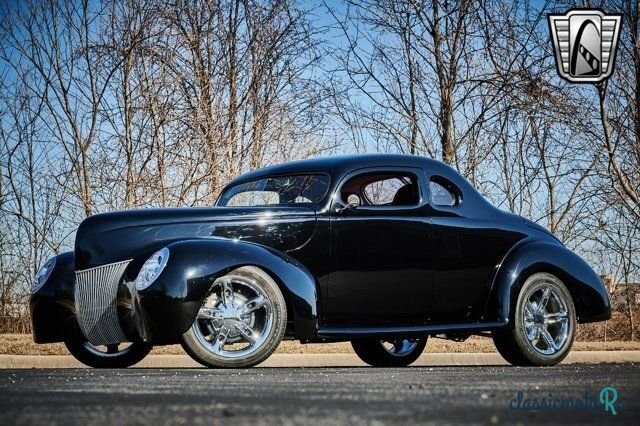 1940' Ford photo #2