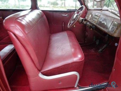 1939' Chrysler Plymouth Limousine photo #2