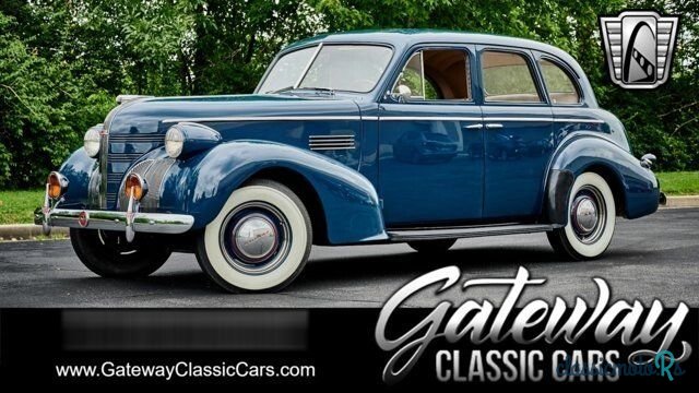 1939' Pontiac Deluxe photo #1