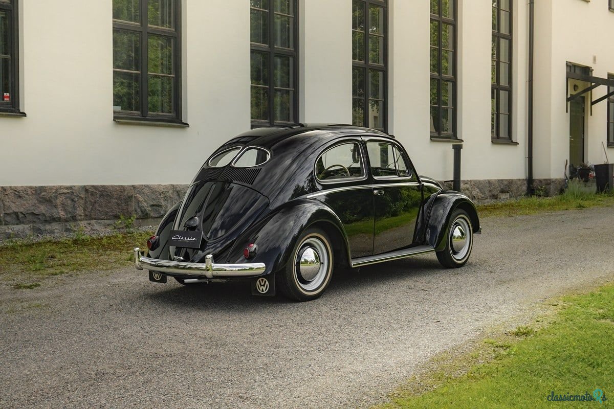1952' Volkswagen Beetle photo #2
