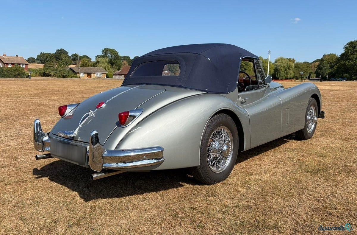 1954' Jaguar Xk140 photo #3