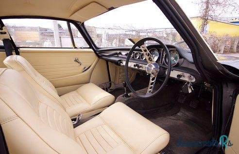 1967' Volvo P 1800 P1800S photo #2